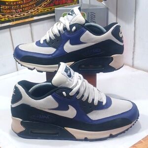 NIKE AIR MAX 90 M9.5 Black Purle White